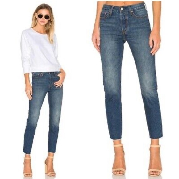 Levi's Wedgie Skinny Jean Fray Ankle Crop White Oak Cone Denim Classic Tint 26 - Picture 1 of 10